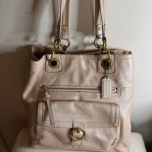 Coach Penelope shoulder tote
